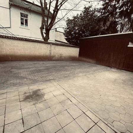Lovely 1-Bed Apartment In Koblenz Koblenz (Rhineland-Palatinate) Exterior foto
