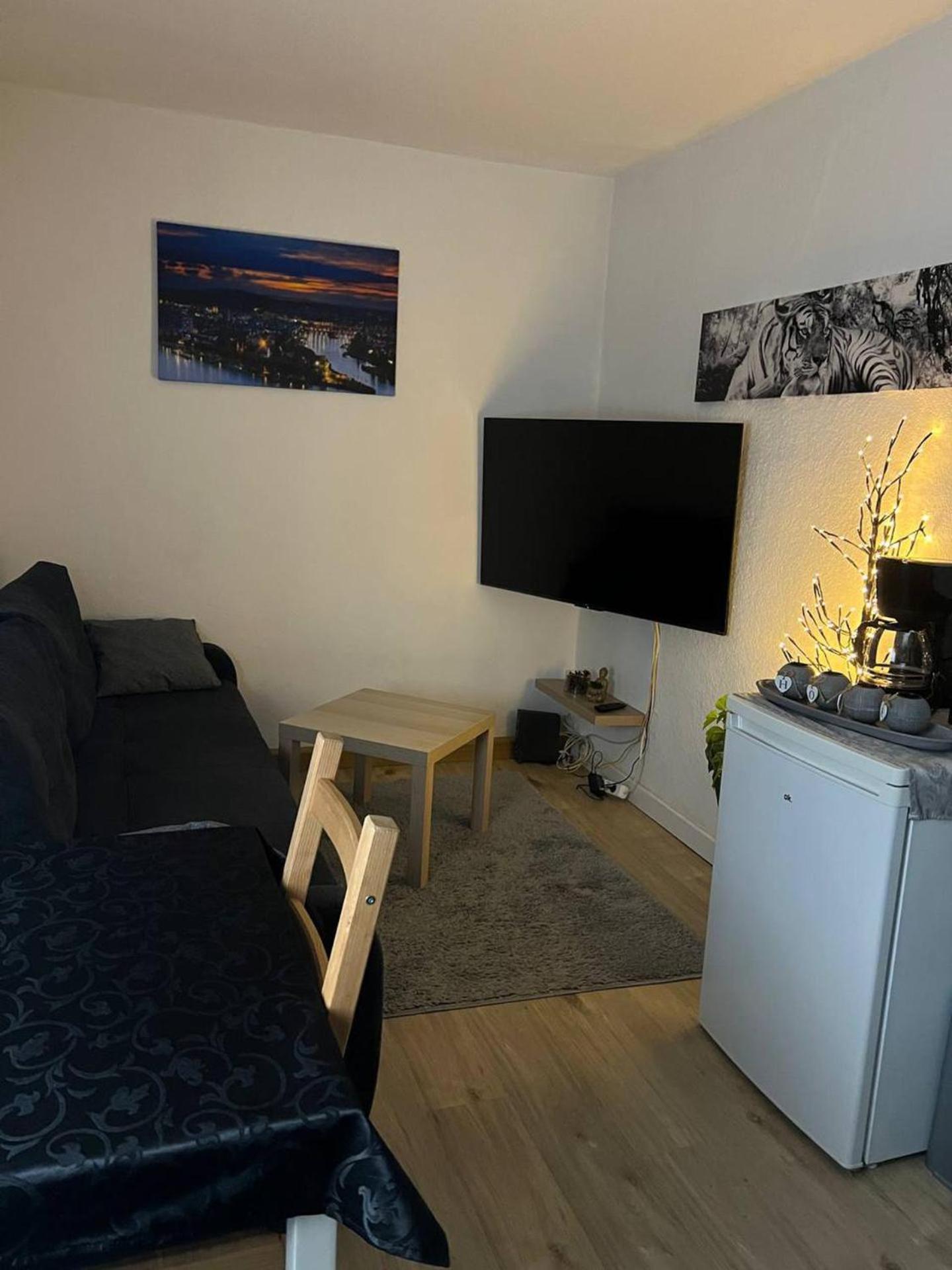 Lovely 1-Bed Apartment In Koblenz Koblenz (Rhineland-Palatinate) Exterior foto